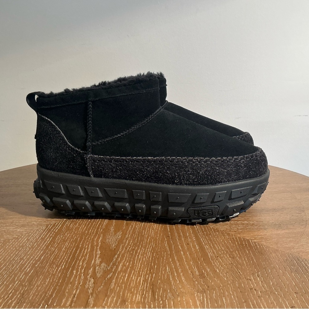 UGG- Venture Daze Ultra Mini - Picture 7 of 7